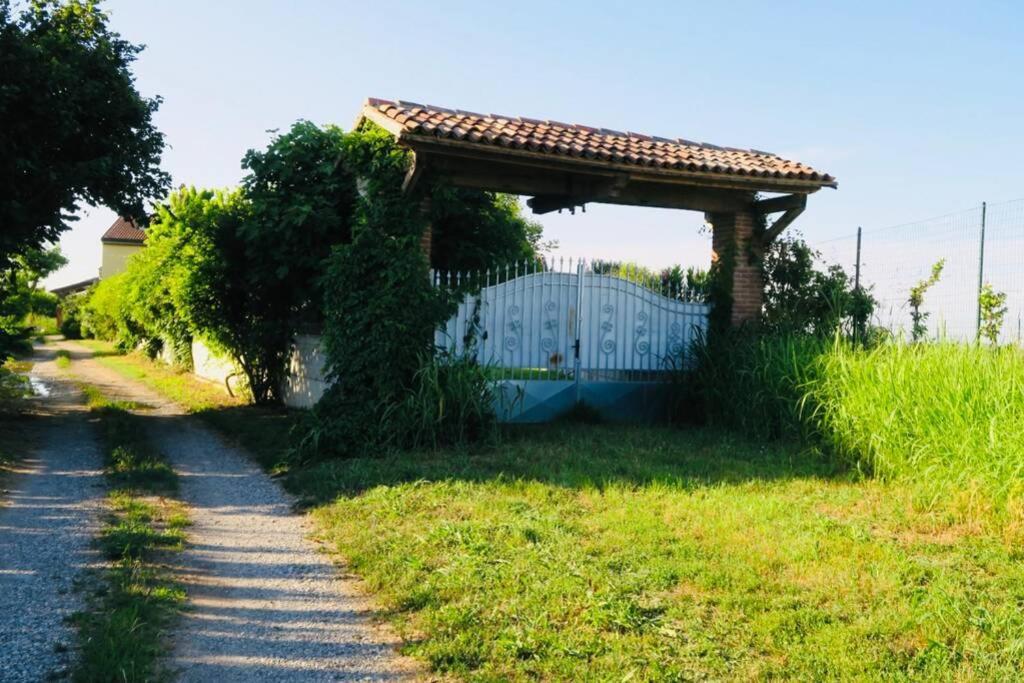 La Casa Nei Campi Villa Badia Pavese Buitenkant foto