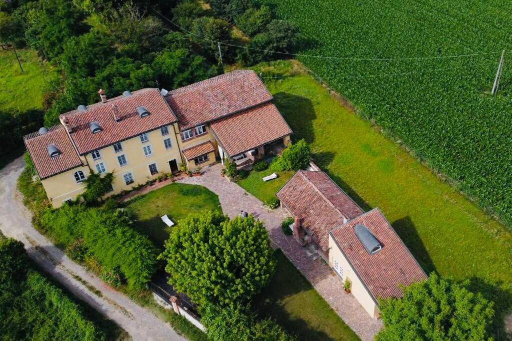 La Casa Nei Campi Villa Badia Pavese Buitenkant foto